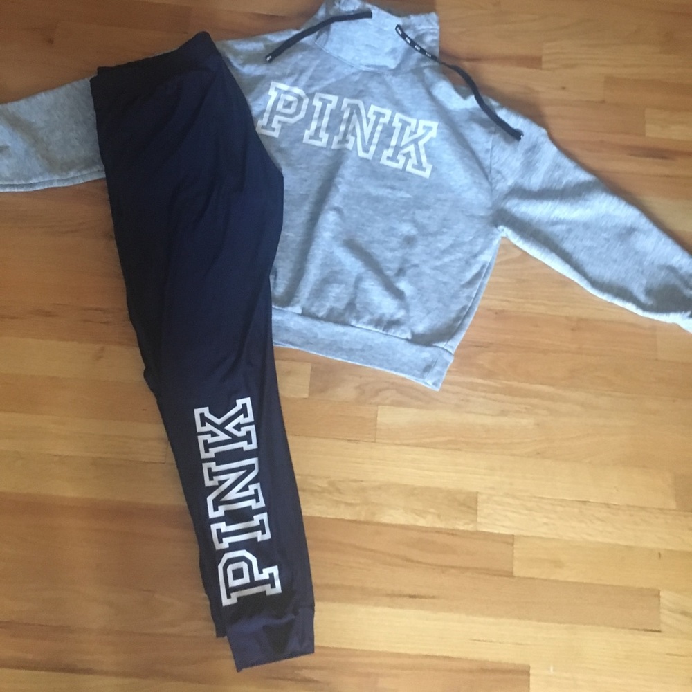 Comfy pink outfit.L jogger & M turtleneck sweat